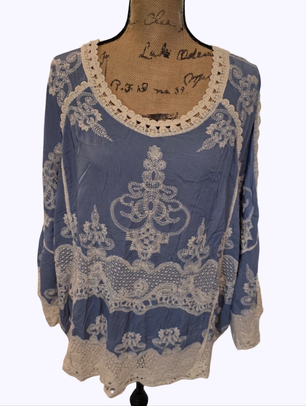 Solitaire Ravi Khosla Blue Embroidered Crochet Lace Split Sleeve Tunic Top 3X